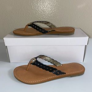 Sandal